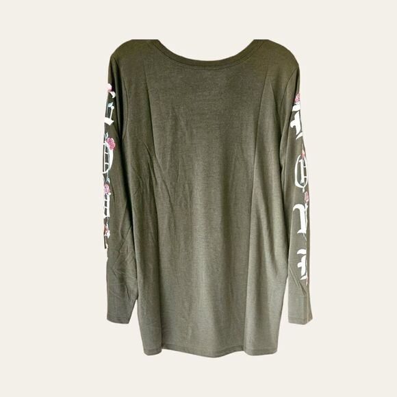 NEW TORRID Plus Size olive greenβlove rose long sleeve crew neck top. - Picture 11 of 13